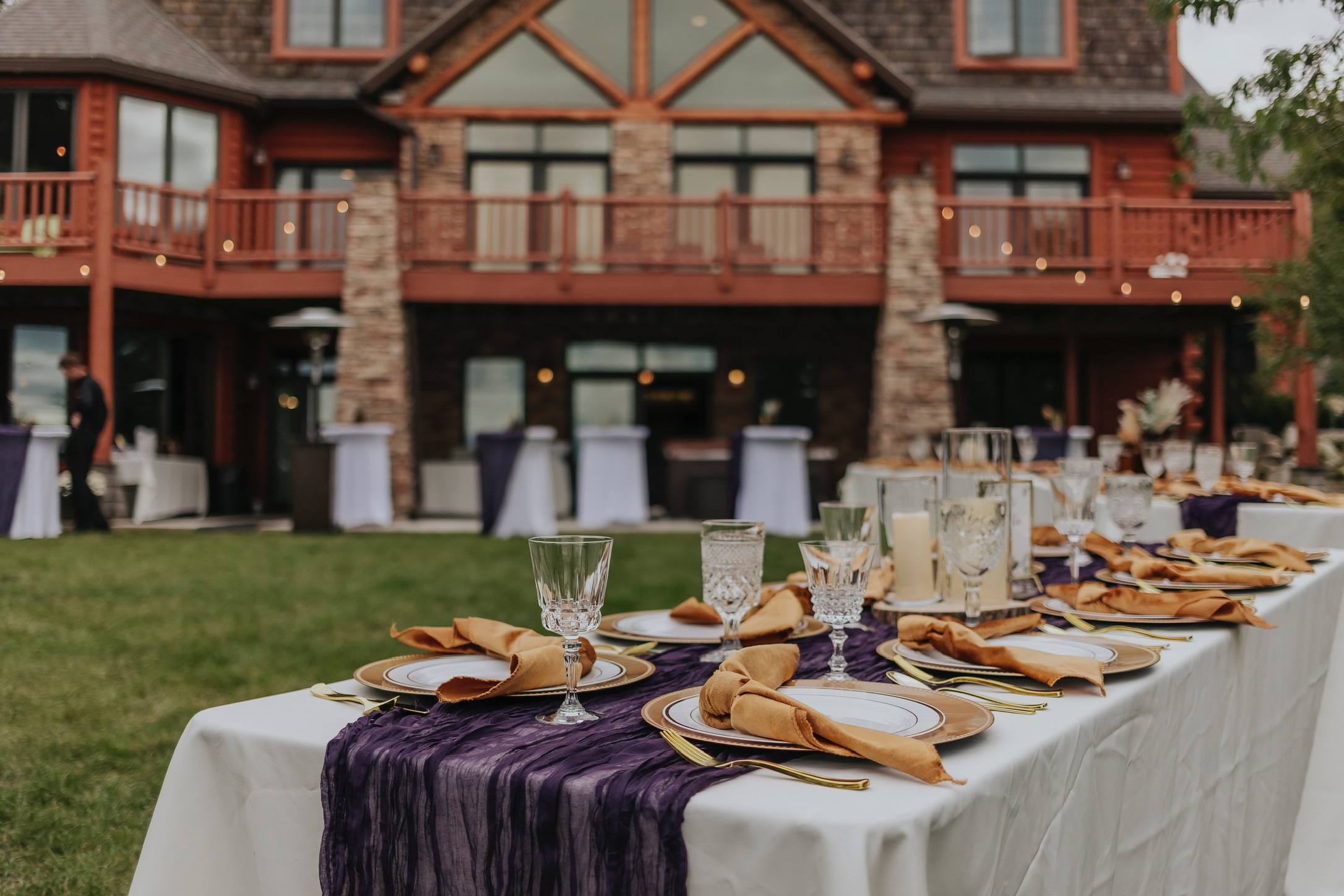 00FCFACF-EAD4-43B6-B27B-07B22461788C_1_102_o