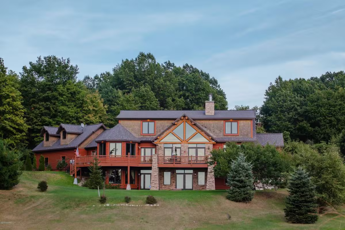 7f12ef5f-cfb0-46c9-b86a-3e8c8166f4d9.jpg-1